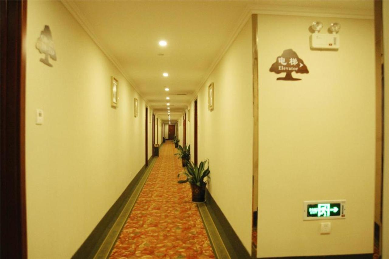 กรีนทีอินน์ จินเจียง บัสสเตชั่น เอกซ์เพรสโฮเต็ล Jingjiang  ภายนอก รูปภาพ